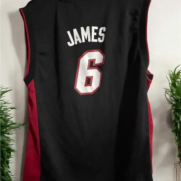 Adidas Miami Black and Red Basketball Jersey - Picture 2 of 3